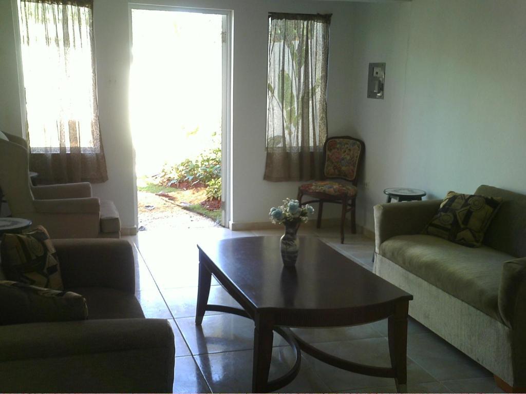 Hotel Colombus Aguada Esterno foto